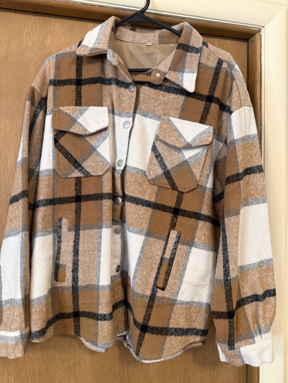 Plaid Shacket Camel White and Black - Extra Large